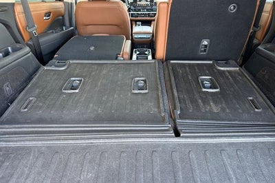 2025 Nissan Pathfinder Platinum PLATINUM 4WD