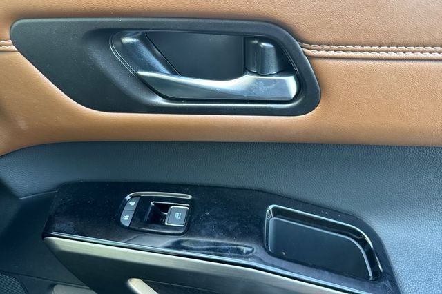 2025 Nissan Pathfinder Platinum PLATINUM 4WD