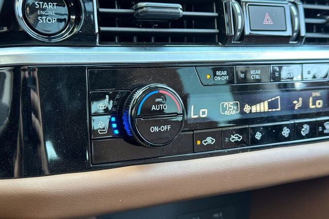 2025 Nissan Pathfinder Platinum PLATINUM 4WD