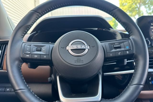 2025 Nissan Pathfinder Platinum PLATINUM 4WD