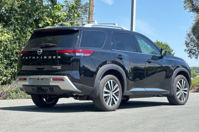 2025 Nissan Pathfinder Platinum PLATINUM 4WD