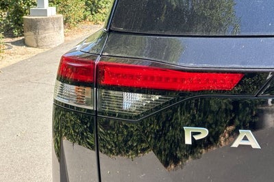 2025 Nissan Pathfinder Platinum PLATINUM 4WD