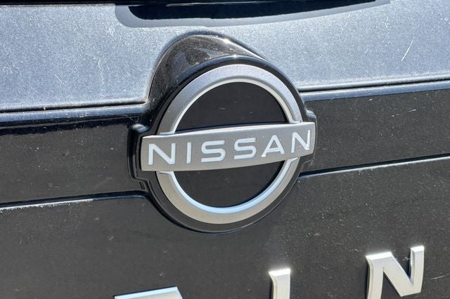 2025 Nissan Pathfinder Platinum PLATINUM 4WD