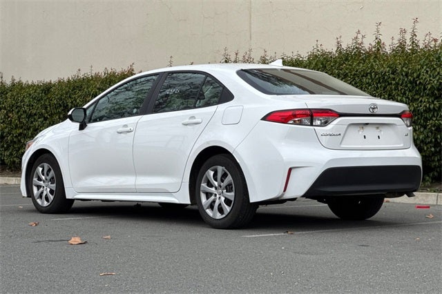 2025 Toyota Corolla LE LE FWD