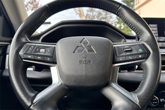 2024 Mitsubishi Outlander SE SE