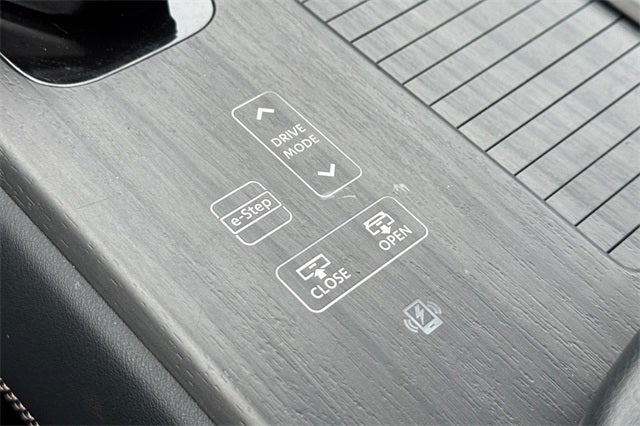 2024 Nissan Ariya EVOLVE+ EVOLVE +