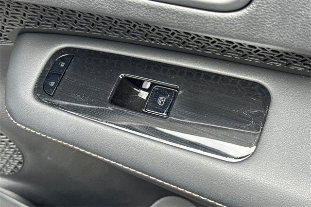 2024 Nissan Ariya EVOLVE+ EVOLVE +