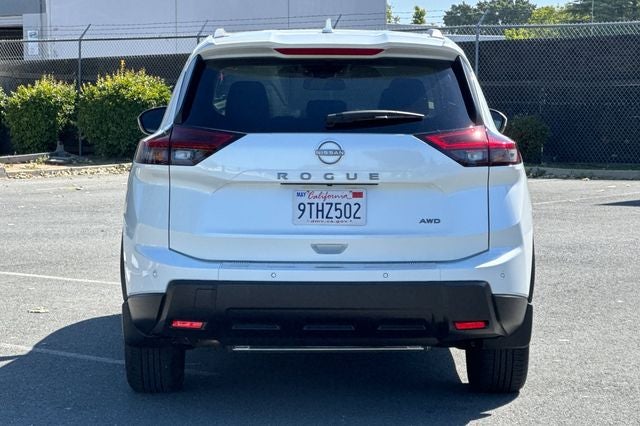 2025 Nissan Rogue SV