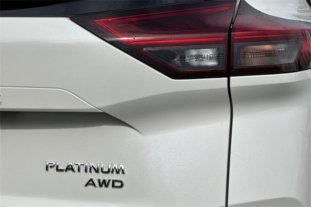 2023 Nissan Rogue Platinum PLATINUM AWD