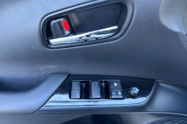 2022 Toyota Prius LE LE FWD