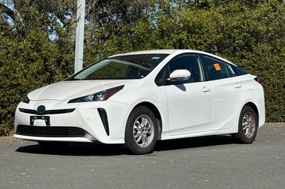 2022 Toyota Prius LE LE FWD