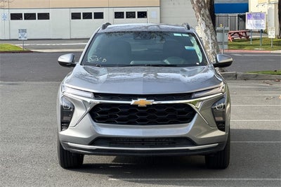 2025 Chevrolet Trax LT LT