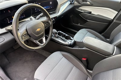 2025 Chevrolet Trax LT LT