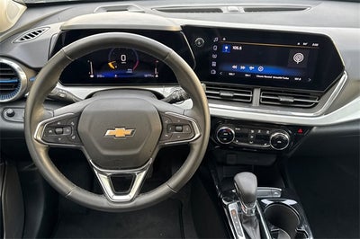 2025 Chevrolet Trax LT LT