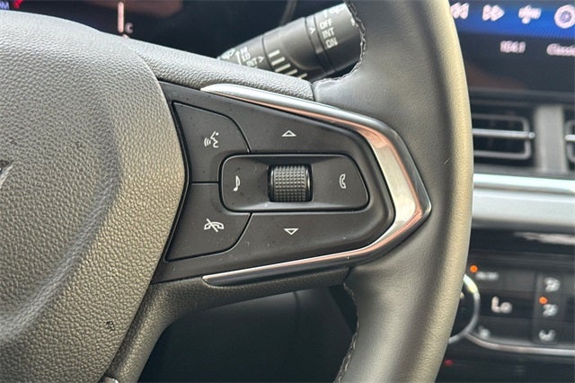 2025 Chevrolet Trax LT LT