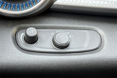 2025 Chevrolet Trax LT LT