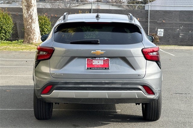 2025 Chevrolet Trax LT LT