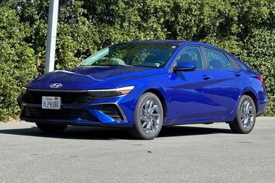 2024 Hyundai Elantra SEL SEL