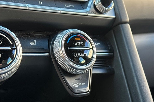 2023 Genesis G70 2.0T 2.0T AWD