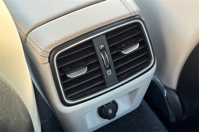 2023 Genesis G70 2.0T 2.0T AWD