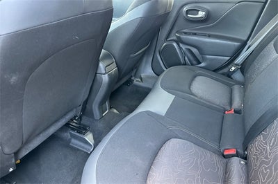 2023 Jeep Renegade Latitude LATITUDE 4WD