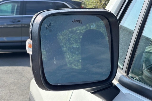 2023 Jeep Renegade Latitude LATITUDE 4WD