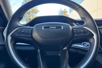 2022 Jeep Grand Cherokee L Laredo