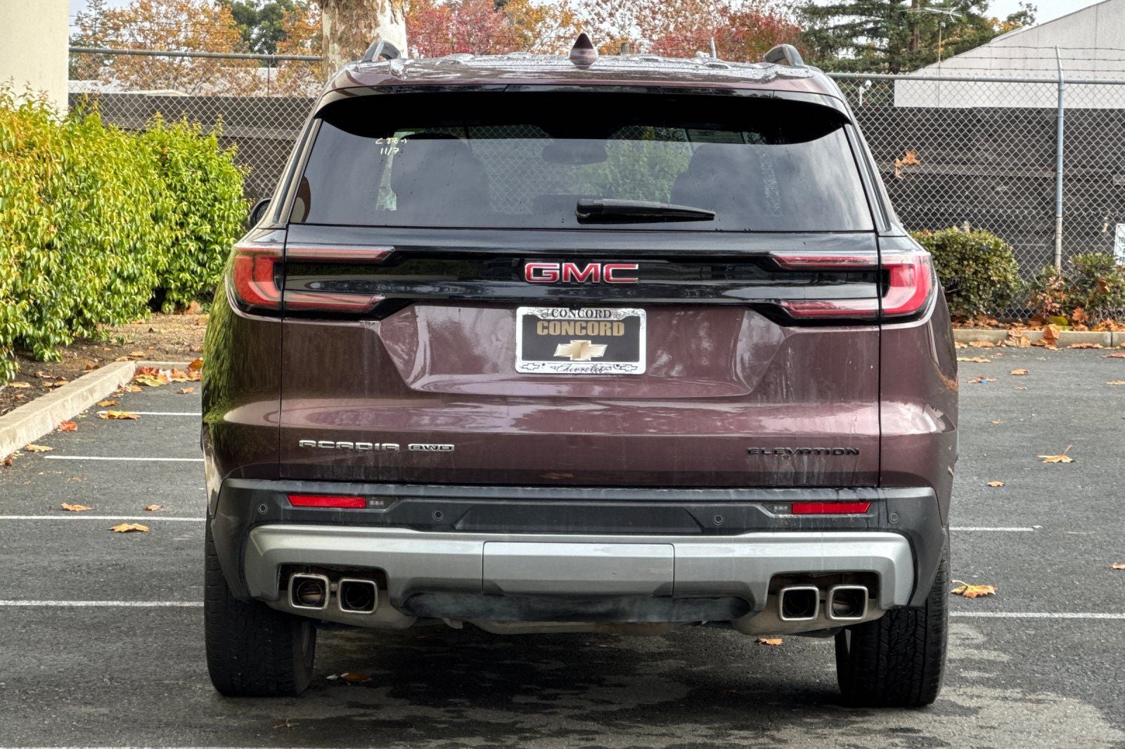 2024 GMC Acadia Elevation