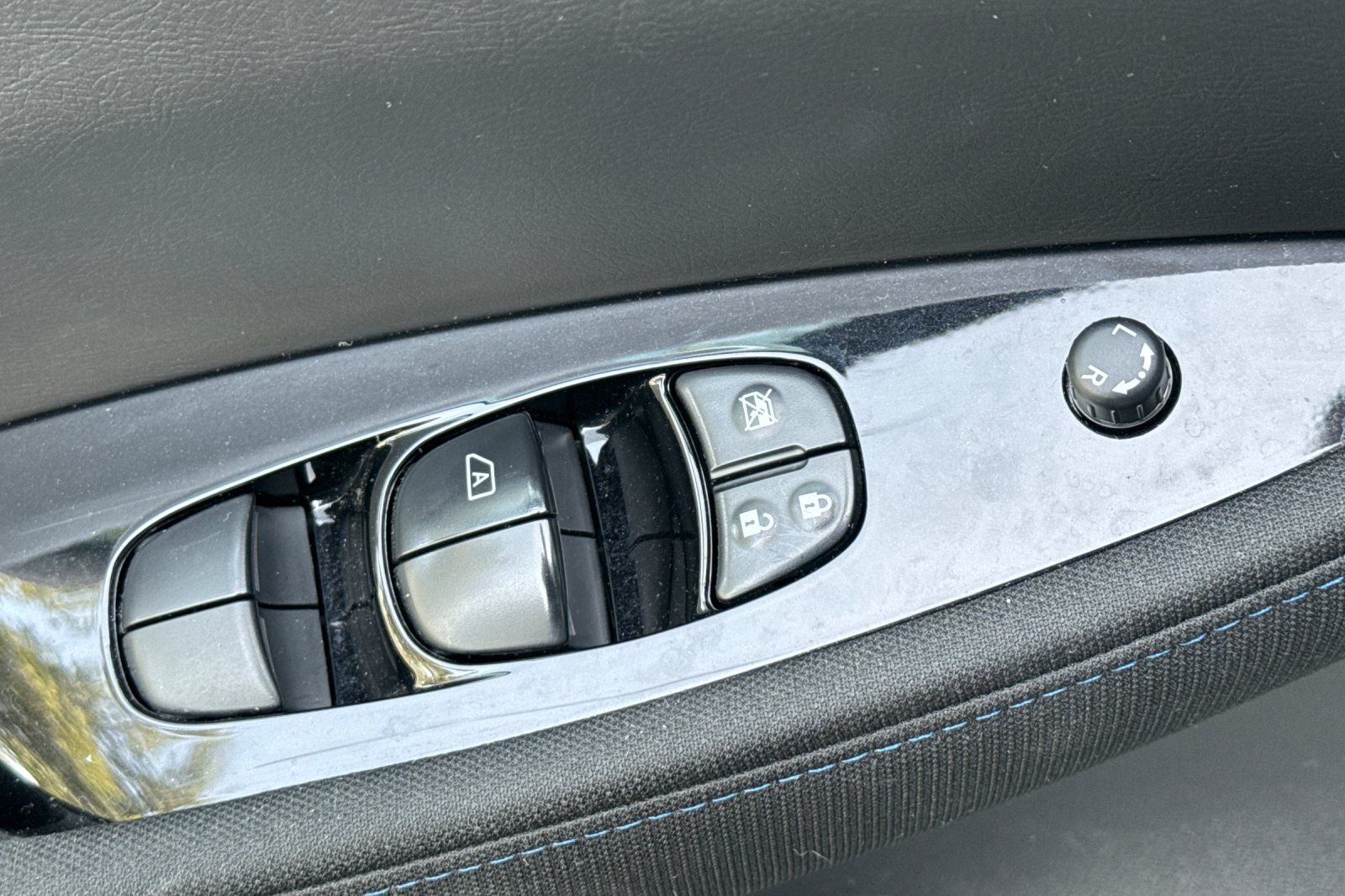 2023 Nissan Leaf SV Plus