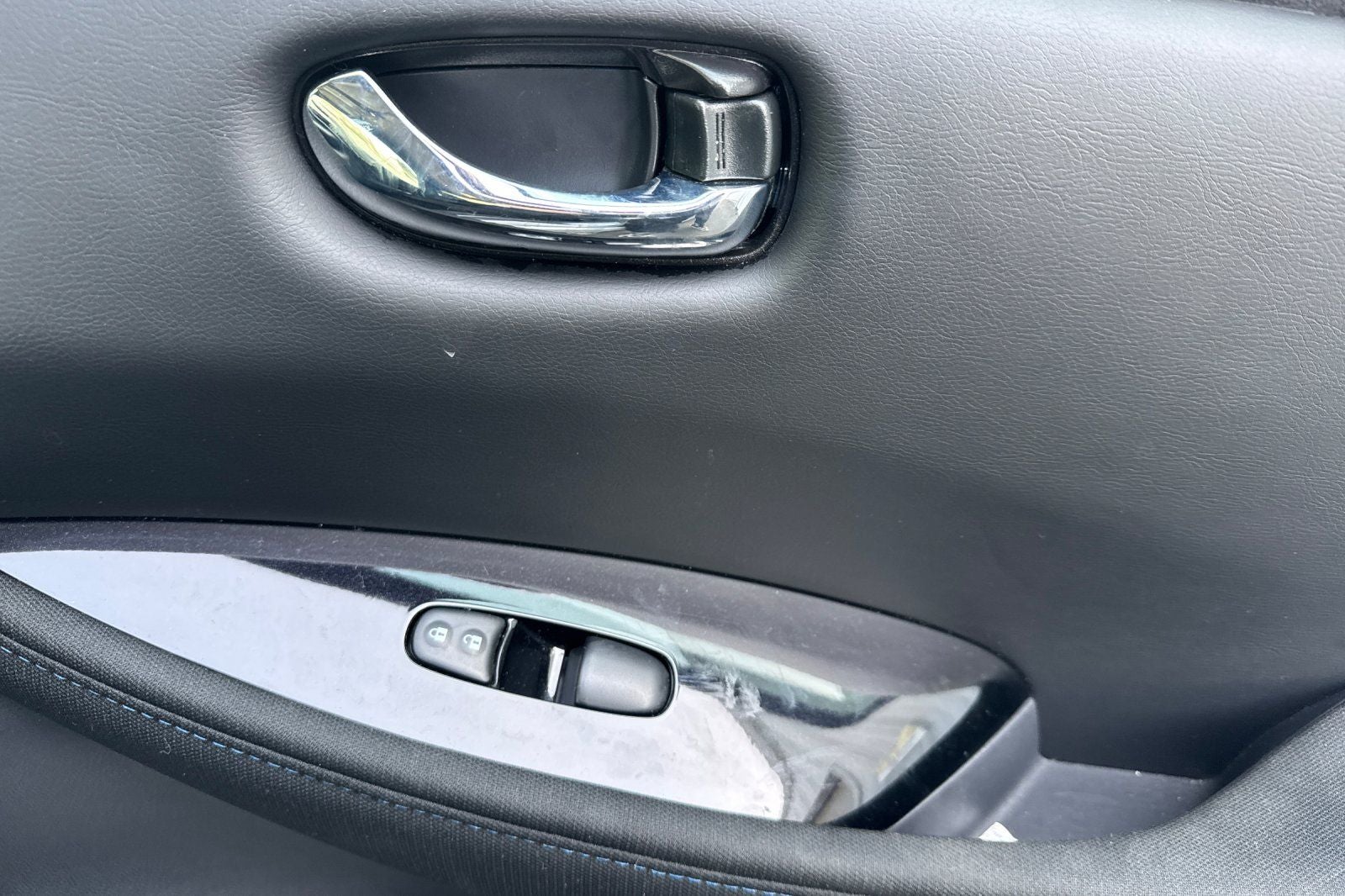 2023 Nissan Leaf SV Plus