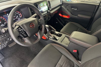 2023 Nissan Frontier PRO-4X PRO-4X