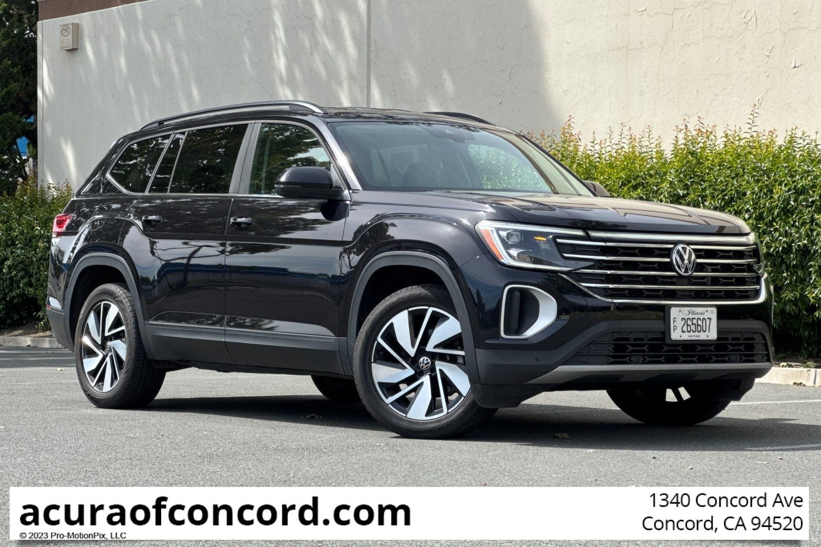 2024 Volkswagen Atlas 2.0T SE w/Technology