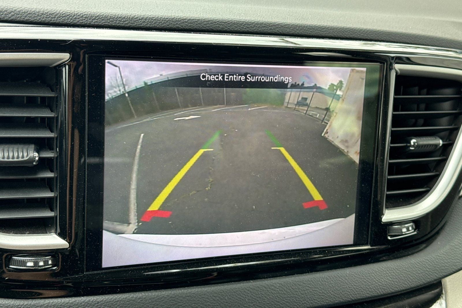 2023 Chrysler Pacifica Touring L Touring