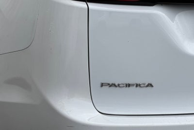 2023 Chrysler Pacifica Touring L Touring