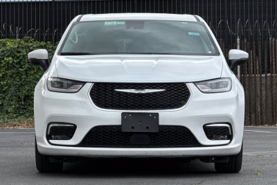 2023 Chrysler Pacifica Touring L Touring