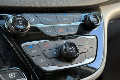 2023 Chrysler Pacifica Touring L touring