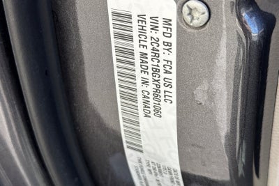 2023 Chrysler Pacifica Touring L touring