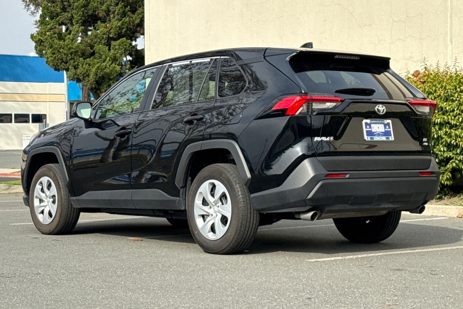 2025 Toyota RAV4 LE LE