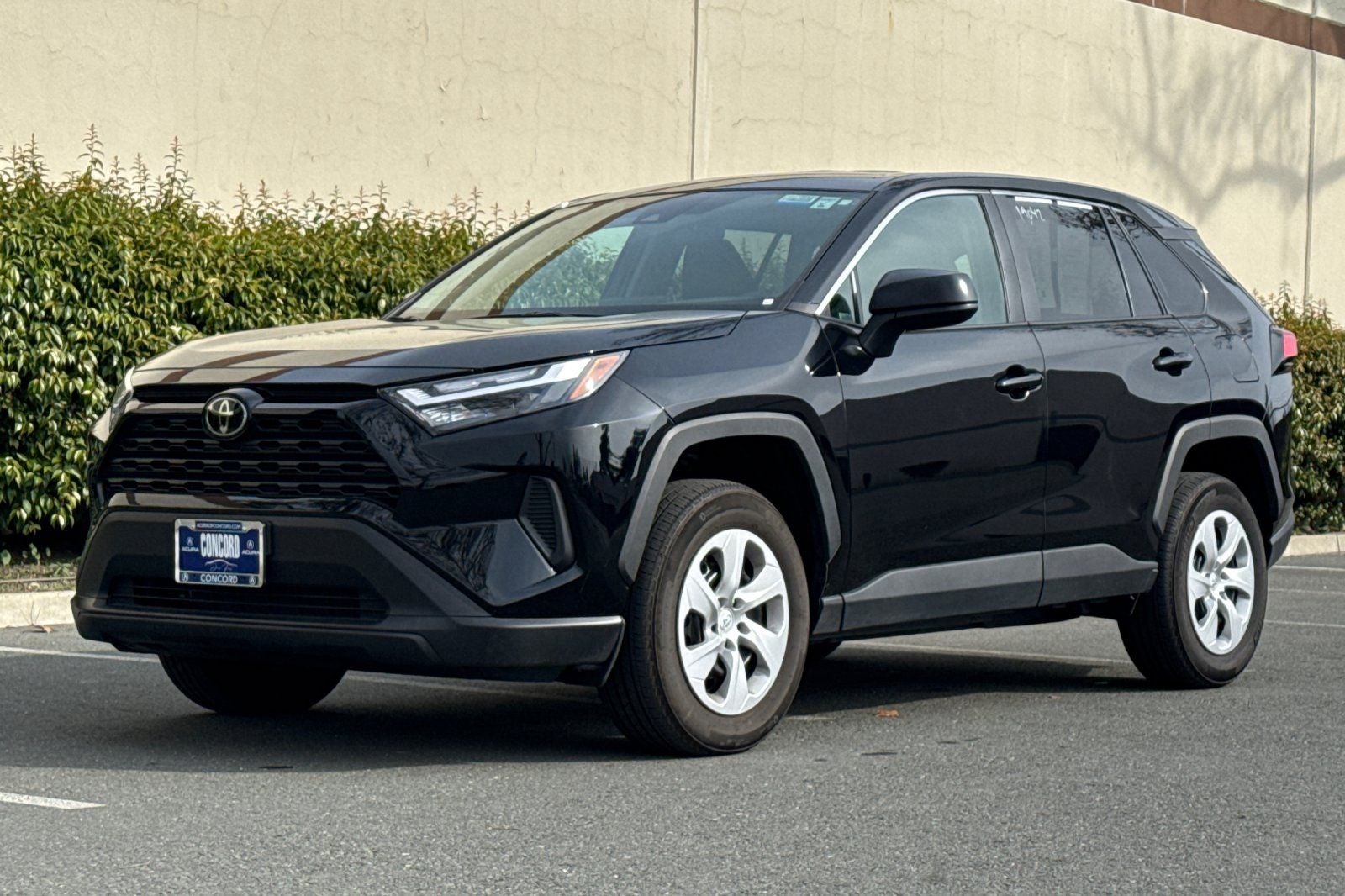 2025 Toyota RAV4 LE LE