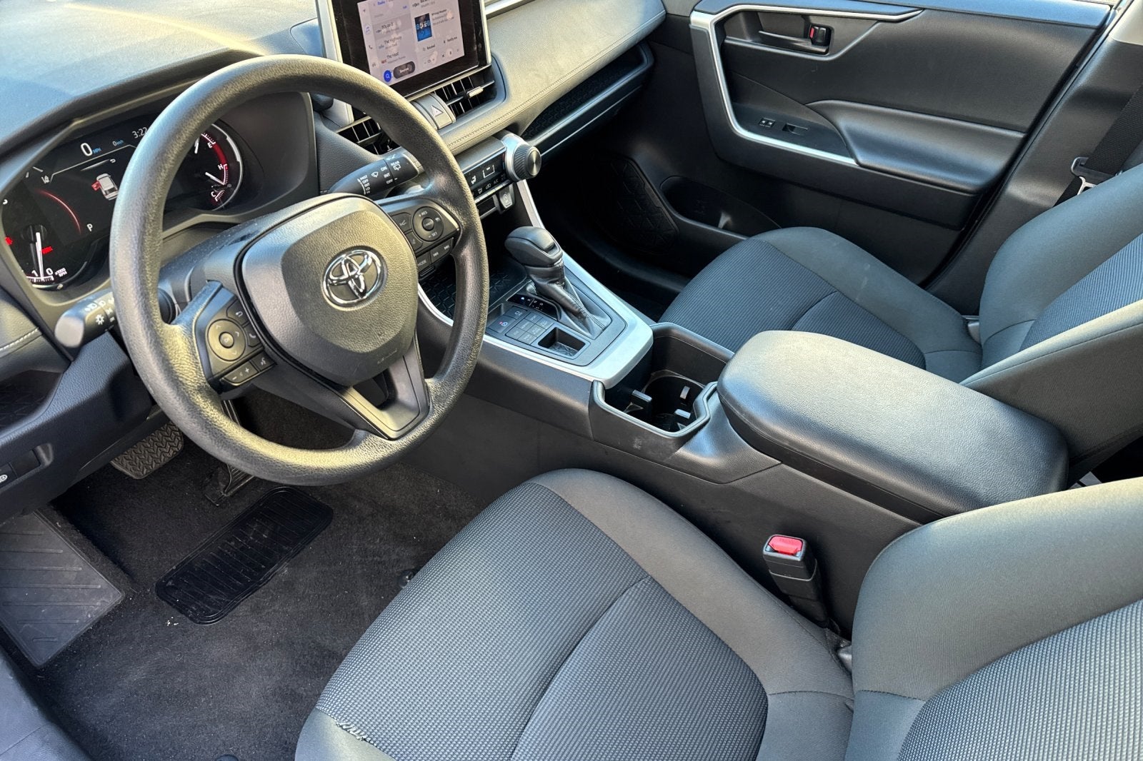 2024 Toyota RAV4 LE LE