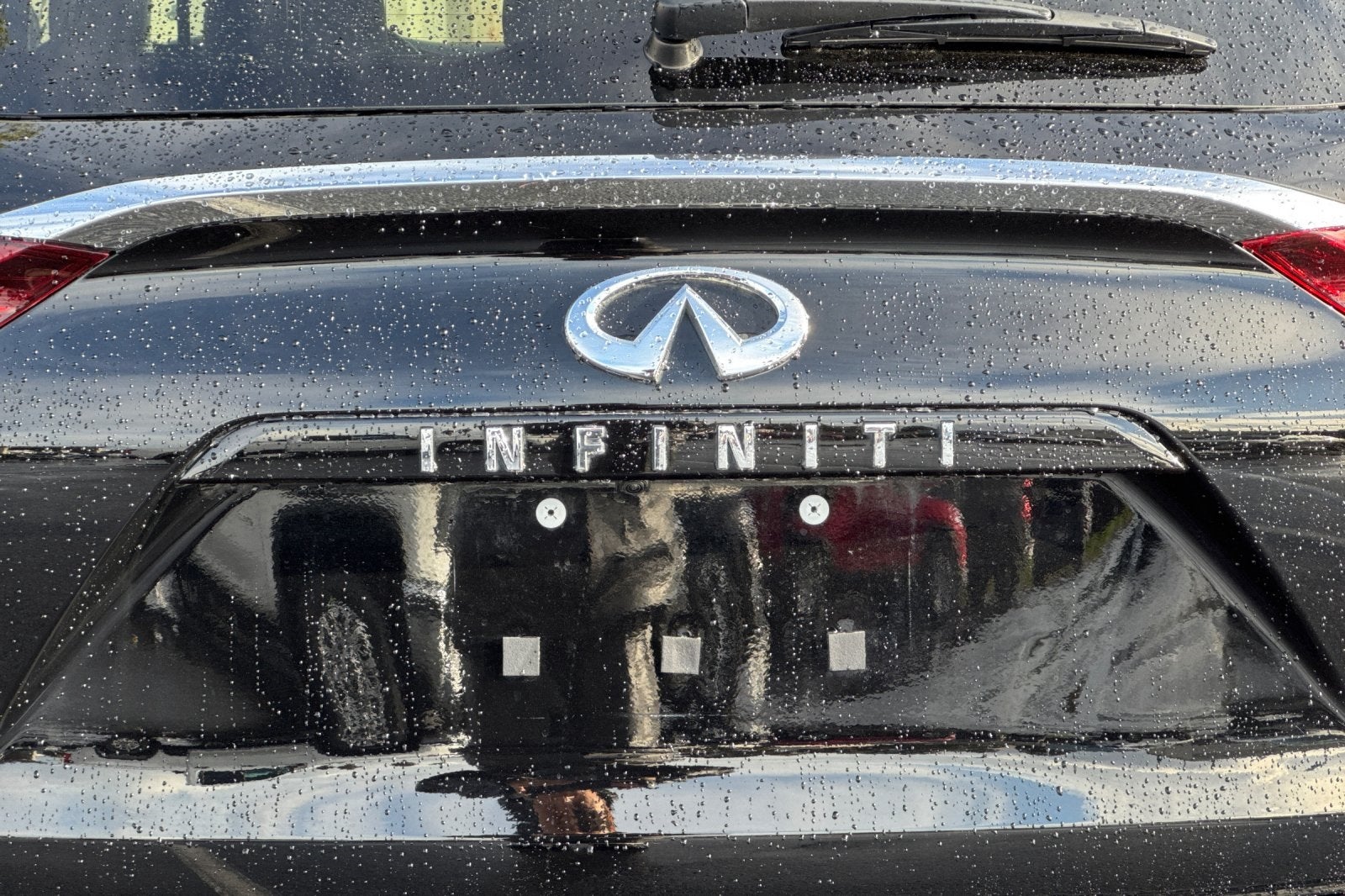 2023 INFINITI QX50 LUXE