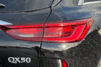 2023 INFINITI QX50 LUXE
