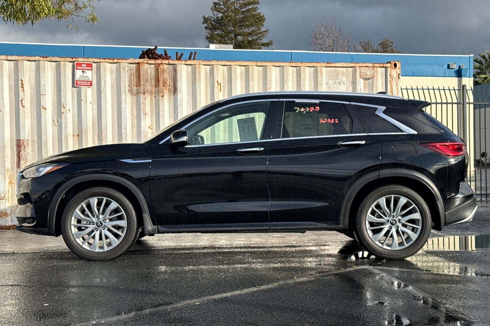 2023 INFINITI QX50 LUXE