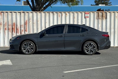 2025 Toyota Camry XLE XLE