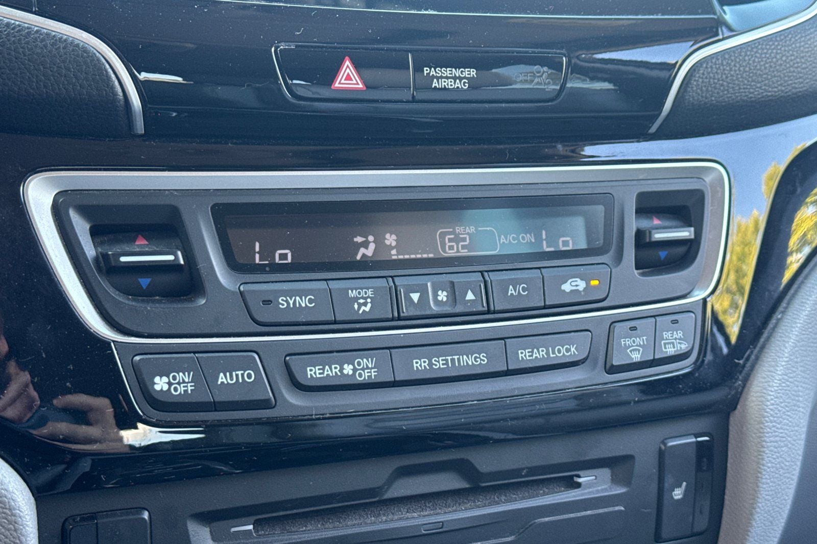 2020 Honda Pilot Touring 8 Passenger