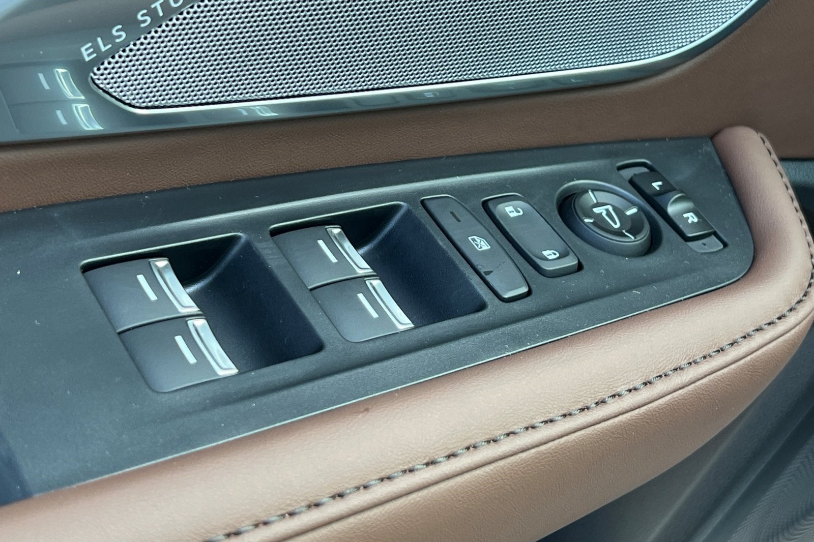 2025 Acura RDX SH-AWD with Technology Package