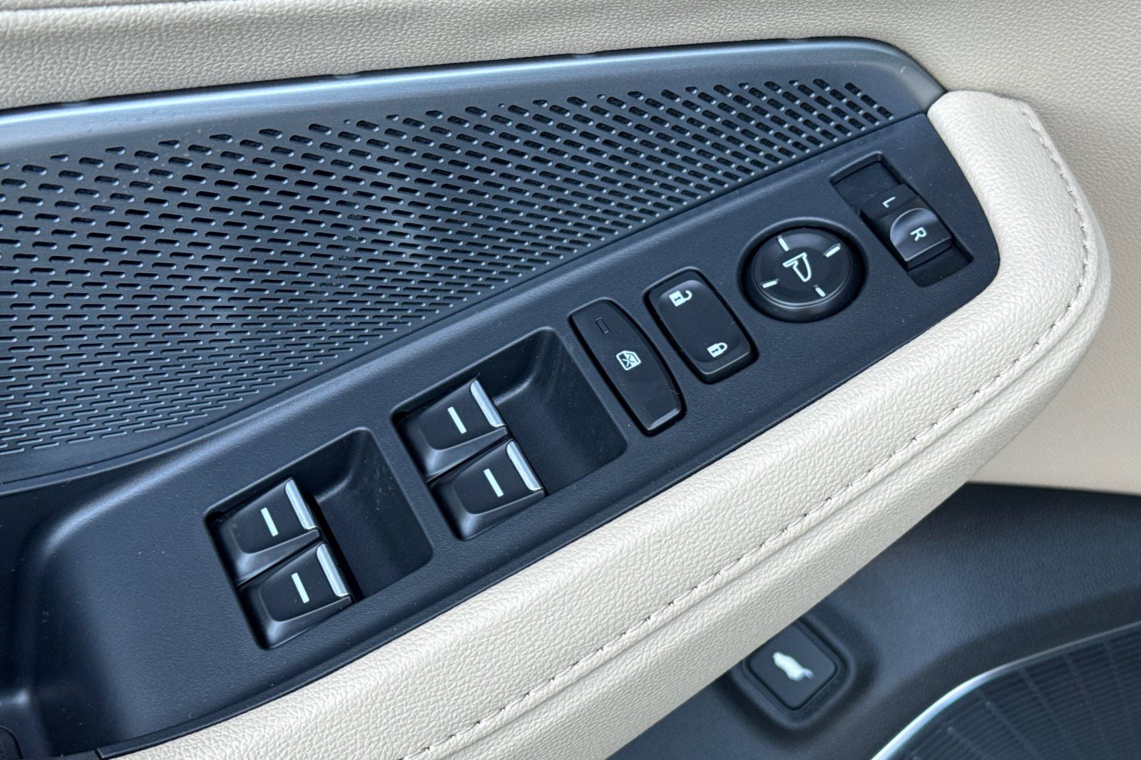 2026 Acura MDX Base SH-AWD