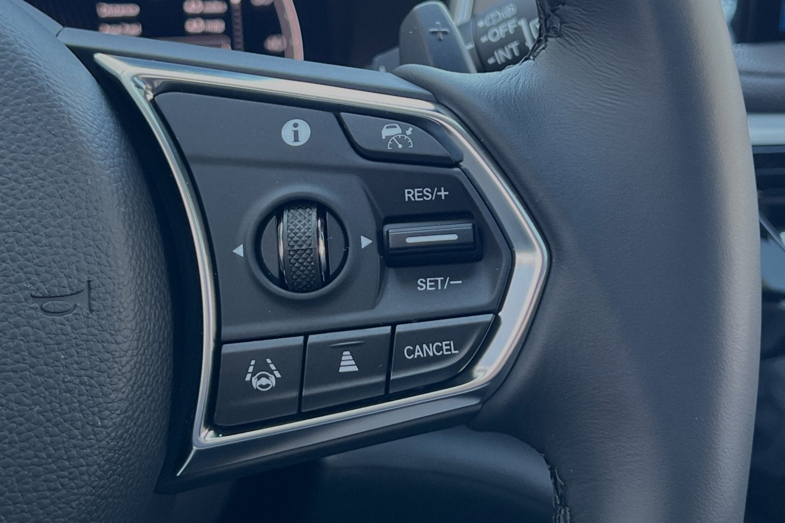 2025 Acura MDX SH-AWD