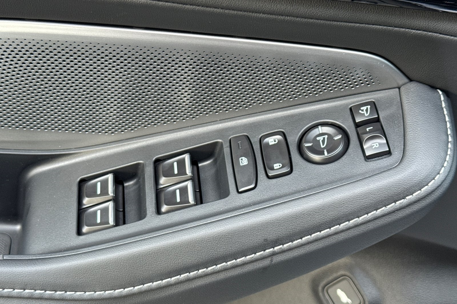 2026 Acura MDX SH-AWD with Technology Package