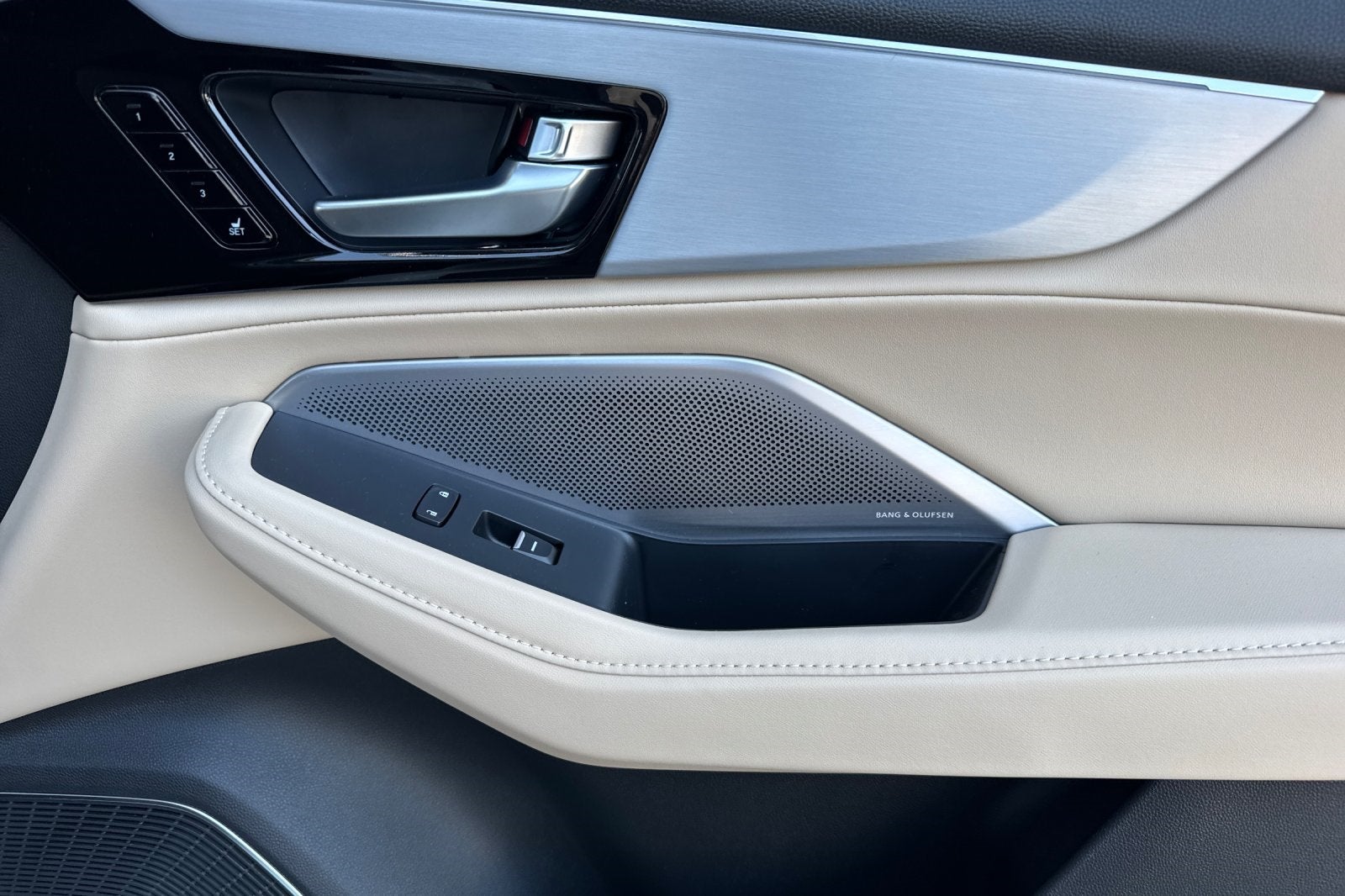 2026 Acura MDX SH-AWD with Technology Package